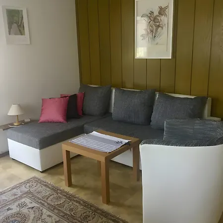 Διαμέρισμα Linde *